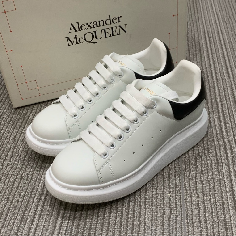 Men’s Black Alexander McQueen Sneakers